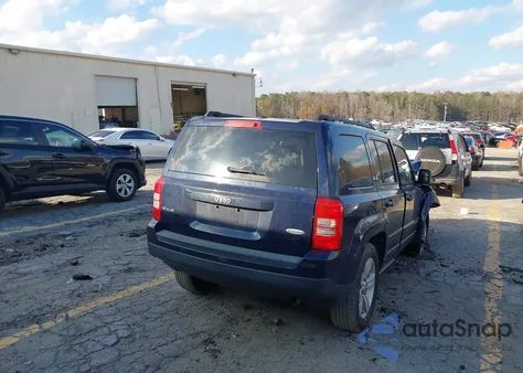 2015 Jeep Patriot Latitude из США, поврежденный, VIN 1C4NJRFB4FD143437